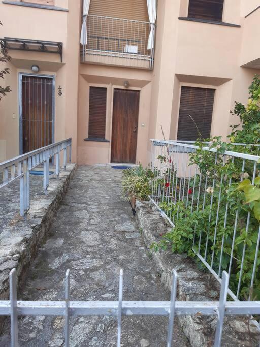 Casa Con Giardino: * Varazze