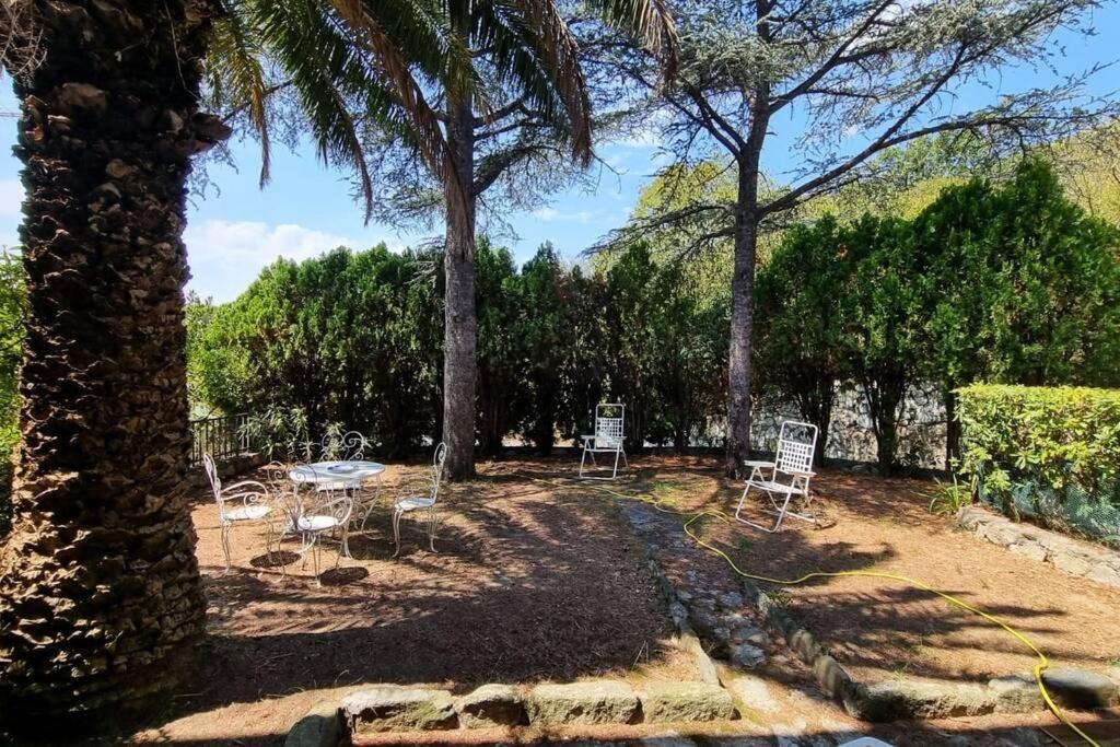Casa Con Giardino: Varazze