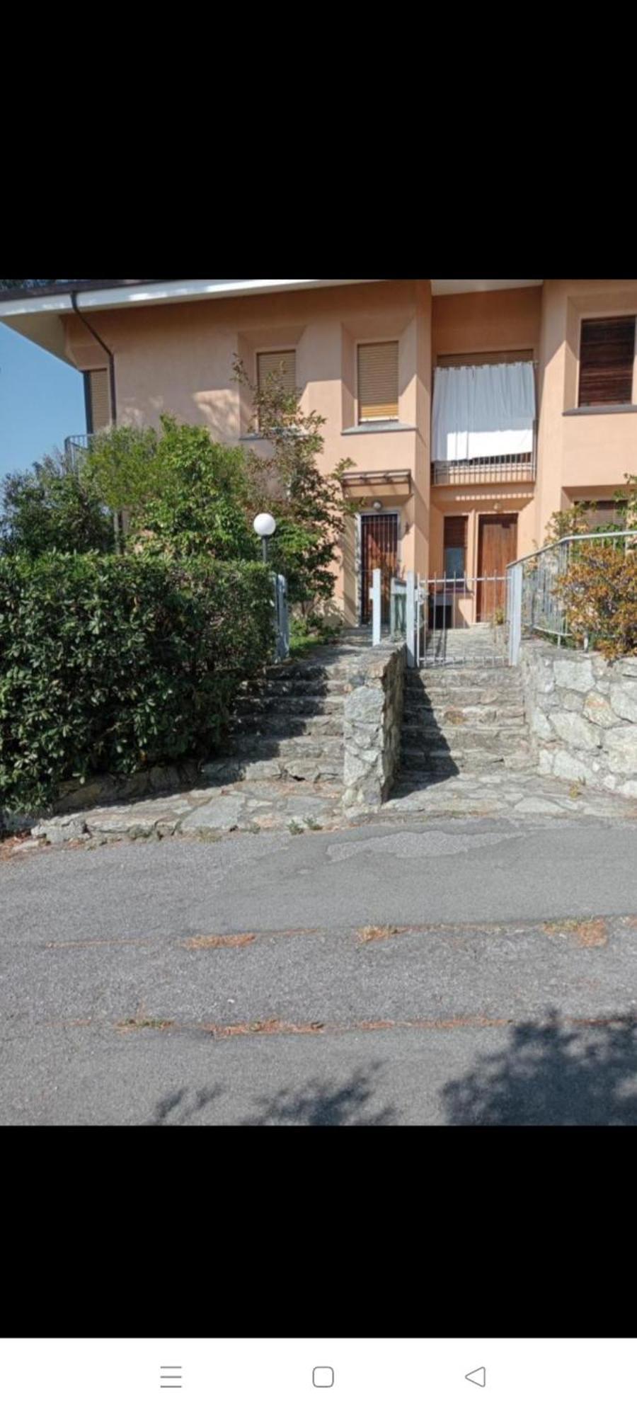 Casa Con Giardino: *
